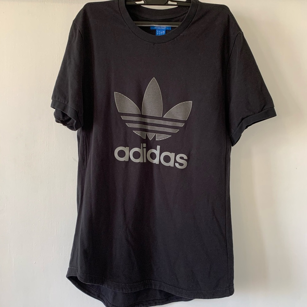 USED Men’s Adidas Black T-Shirt